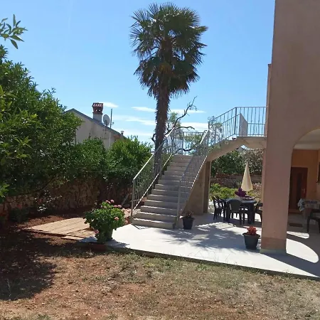 Apartment 154 - 3 Bedroom *