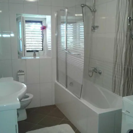 Apartman 154 - 3 Bedroom Ilovik